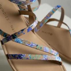 Groundies Sandalen|® Florence X Naito Women Beige